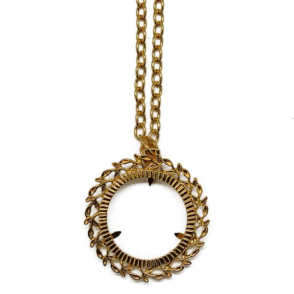 Gold hot sale doubloon necklace