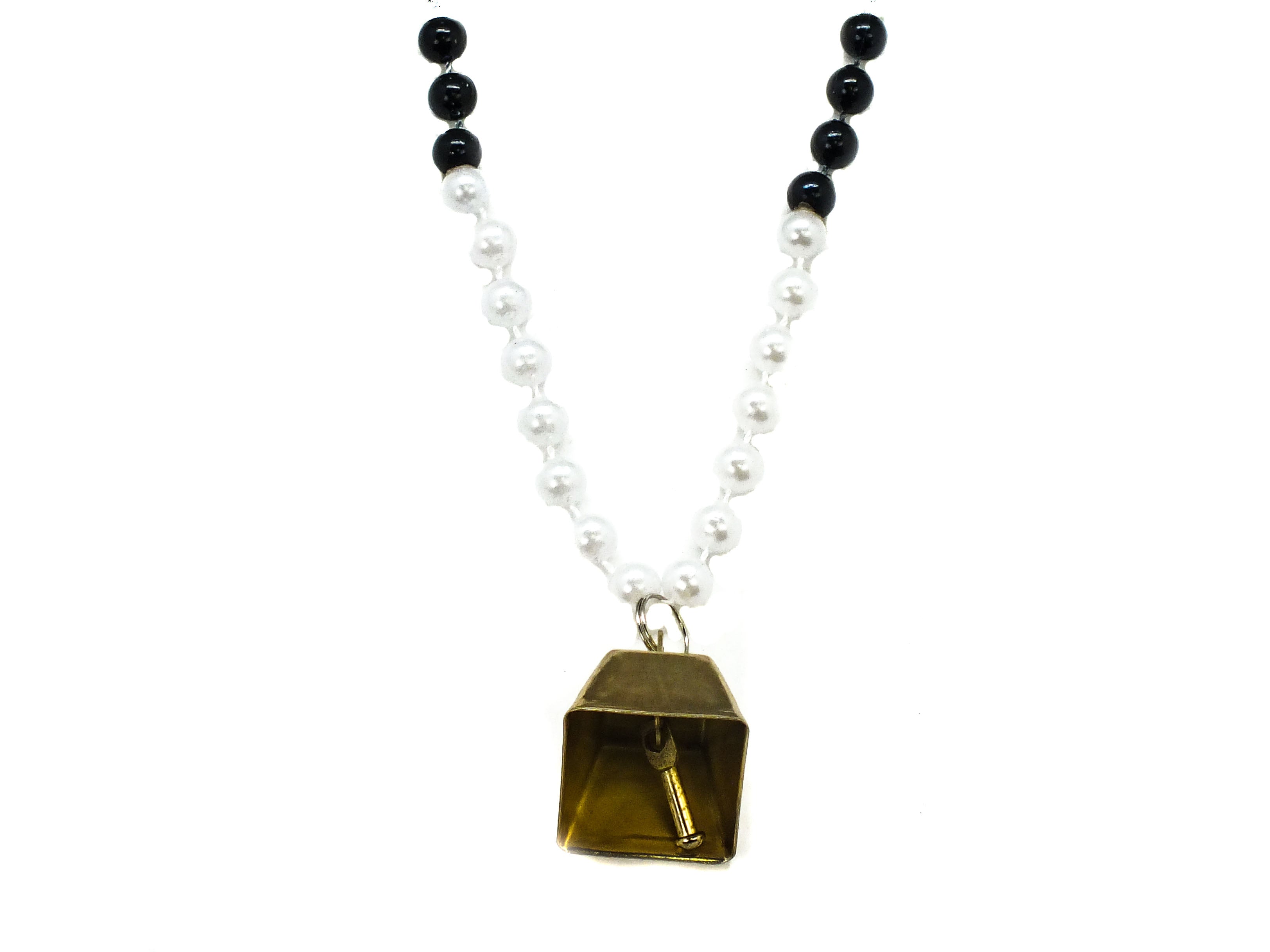 33" Cow Bell Bead